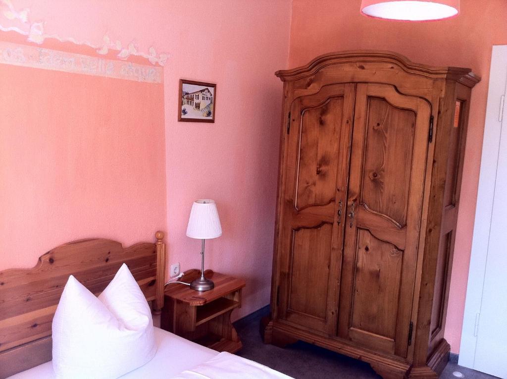 Baeckeralm - B&B 16 + Миттенвальд Номер фото